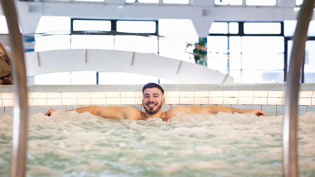 Whirlpool 2.webp